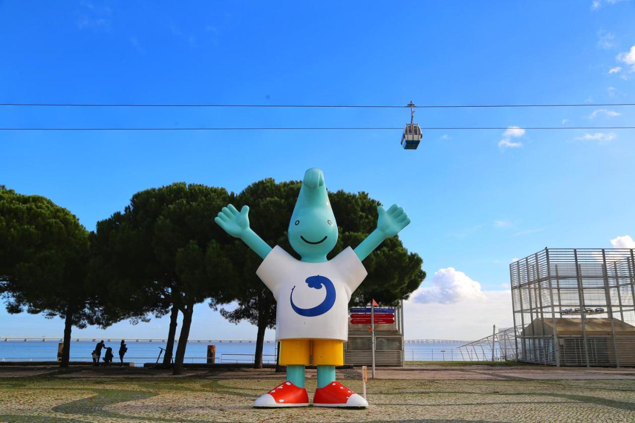 Appartamento Bom Dia Parque Nacoes Lisboax Esterno foto